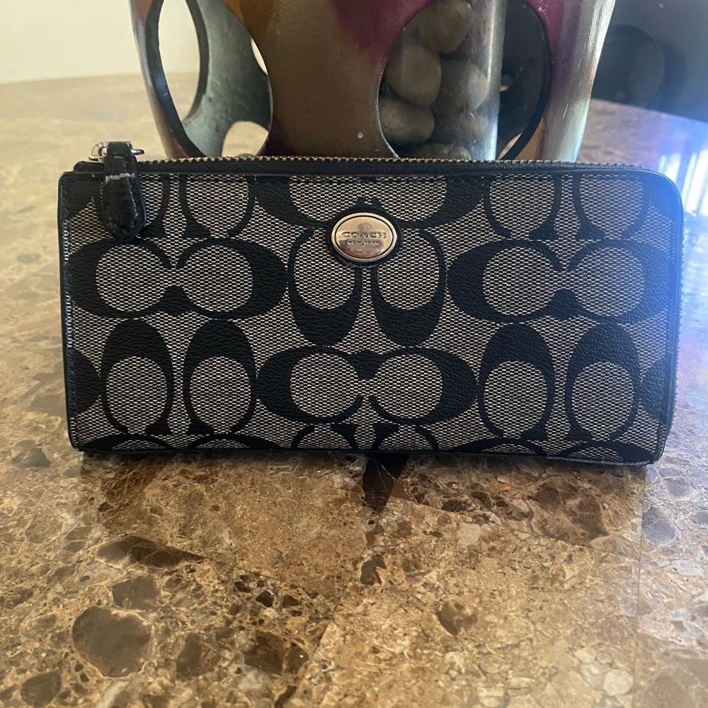 Coach wallet